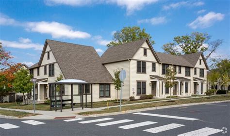 Yet only minutes from historic <b>Princeton</b> and just off of Route 206, it is and easy commute from nearby public transportation. . Princeton nj apartments